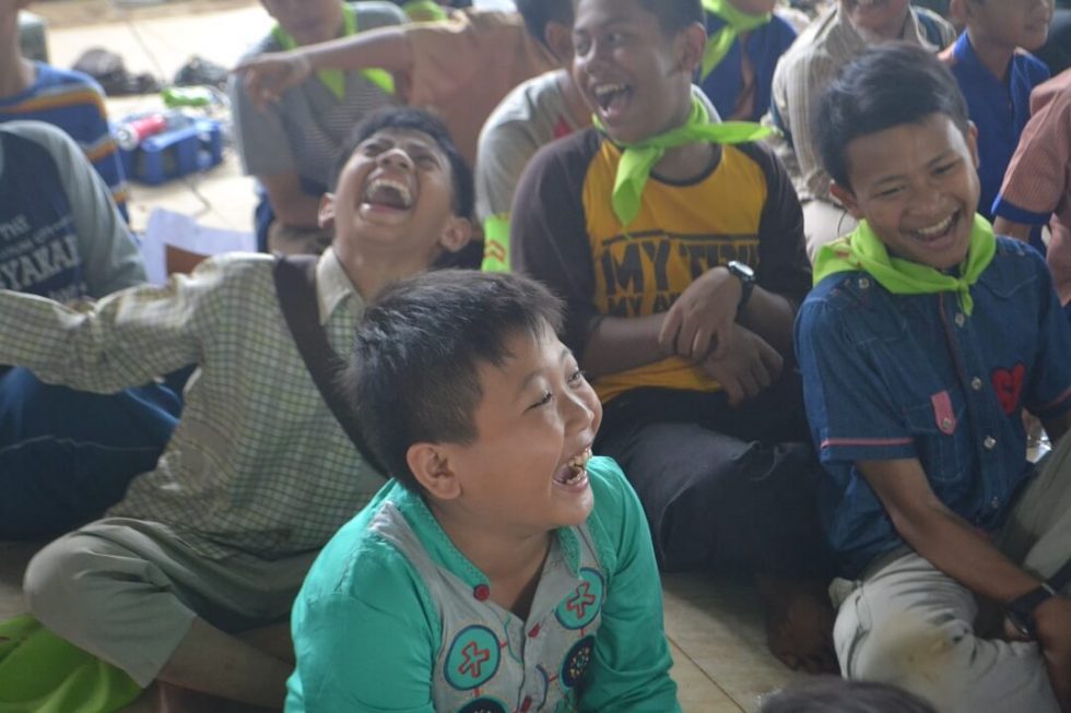 Berikan Sambutan Hangat Berikan Sambutan Hangat